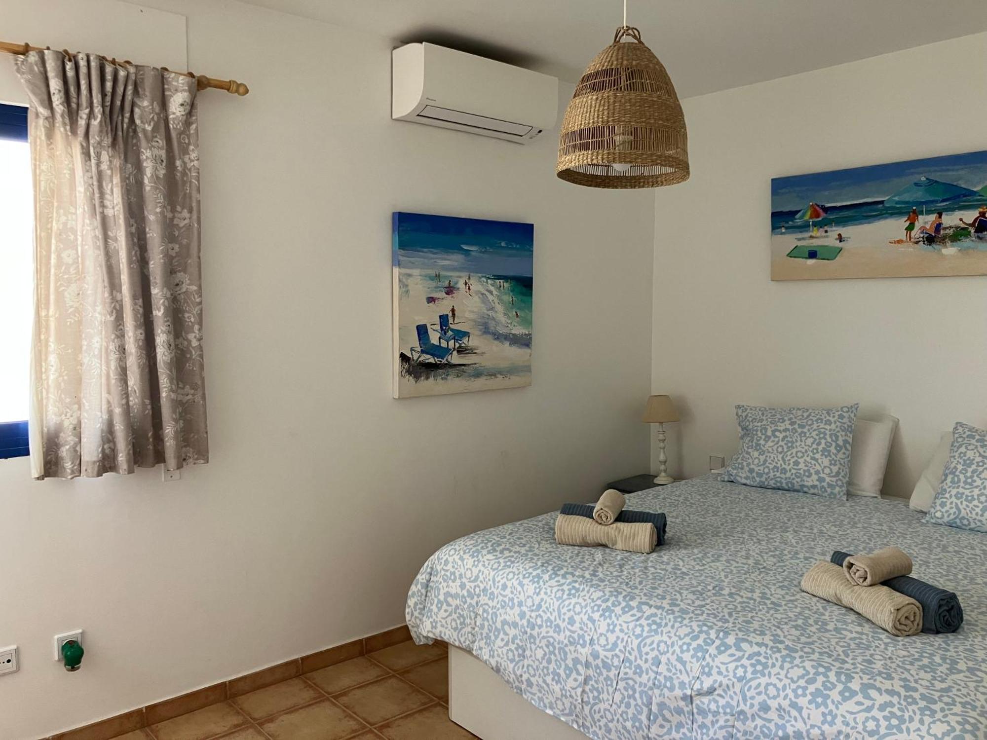 Beach House With The Heated Pool Next To Rocky Point Corralejo Exterior photo